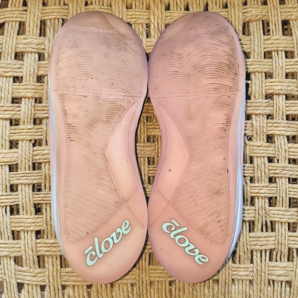 Clove Classic Shoe Size Women's 10.5 /Men's 9 - Picture 4 of 12